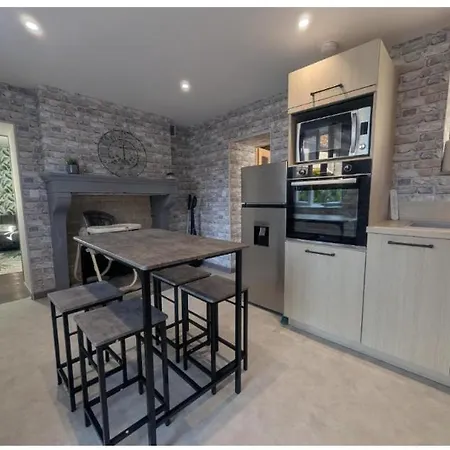 O'bocolecha Nyaraló Orges